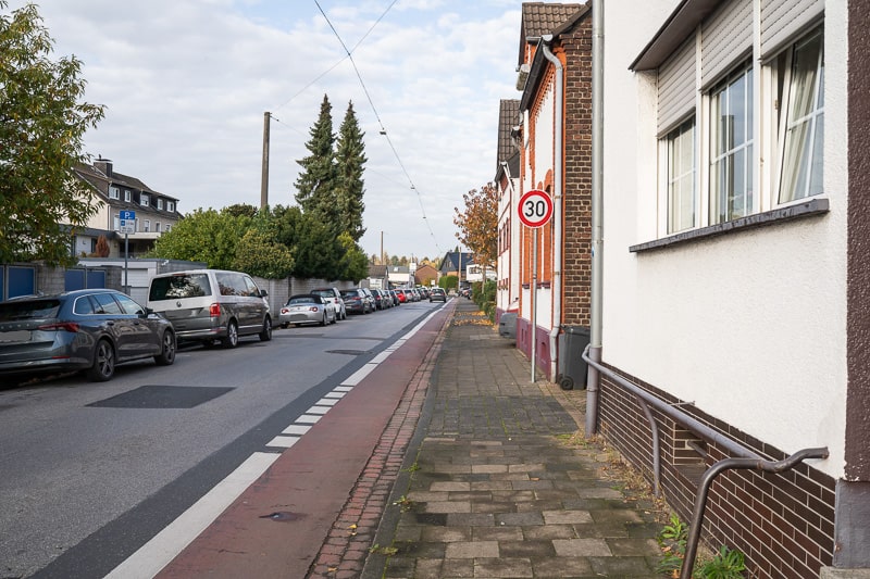 Fuß- und Radweg an der Kirschstraße